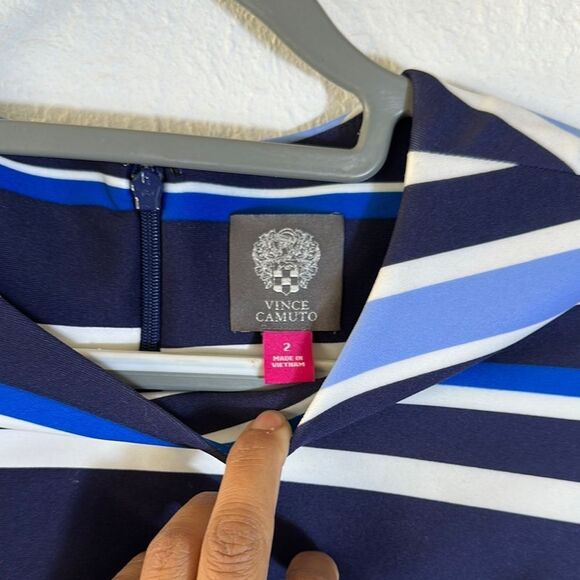 Vince Camuto Elegant Striped Blue Dress - Picture 4 of 9